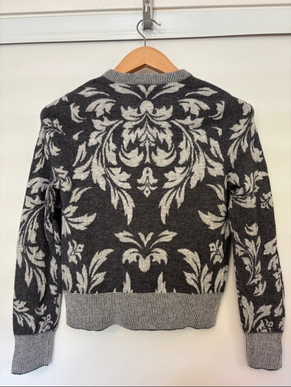 Happy Sheep Wool Jacquard Cardigan Size Medium Crewneck Old Money Quiet Luxury - Picture 2 of 13